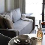 Shellter By 2homerent *