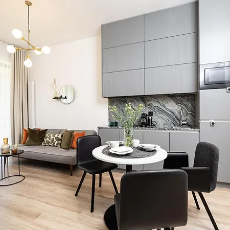 Shellter By 2homerent Apartman Rogowo