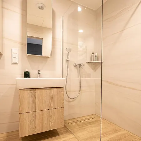 Shellter By 2homerent Apartamento *