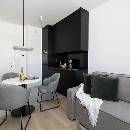 Shellter By 2homerent Apartman Rogowo
