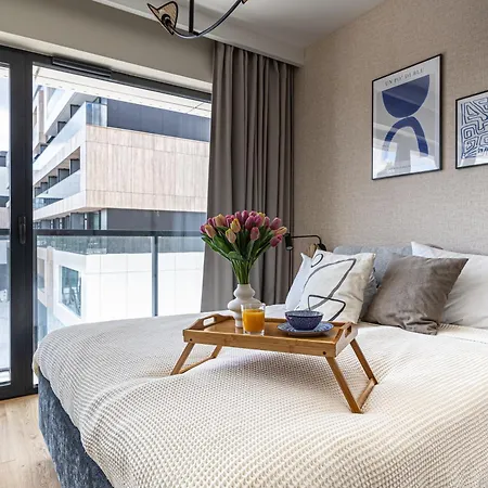 Shellter By 2homerent *