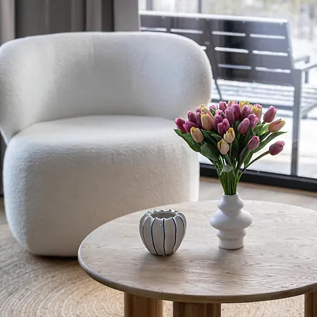 Shellter By 2homerent *