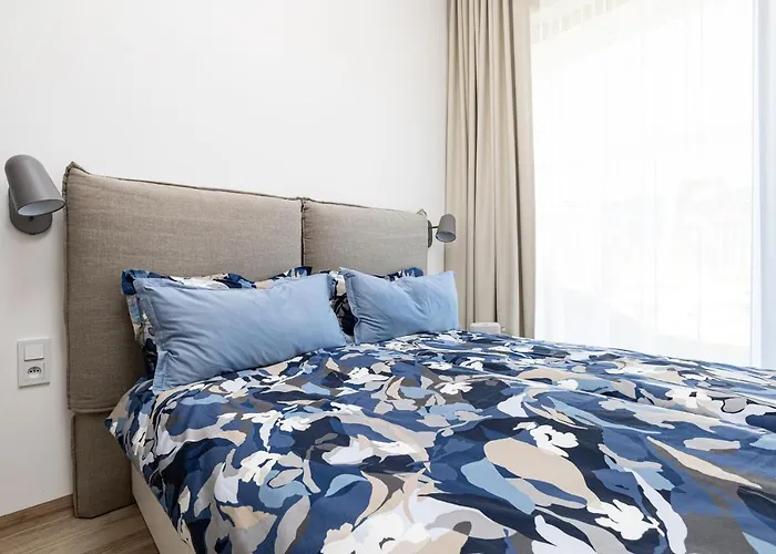 Shellter By 2homerent